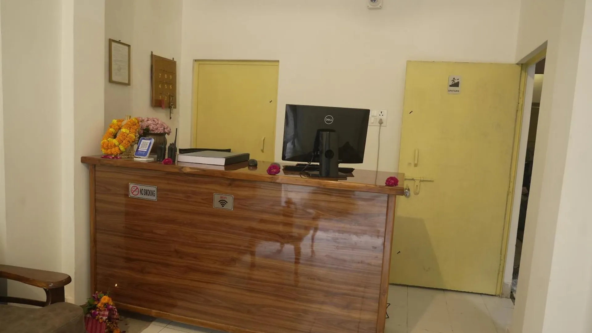 Guest house Varanasi Rest House