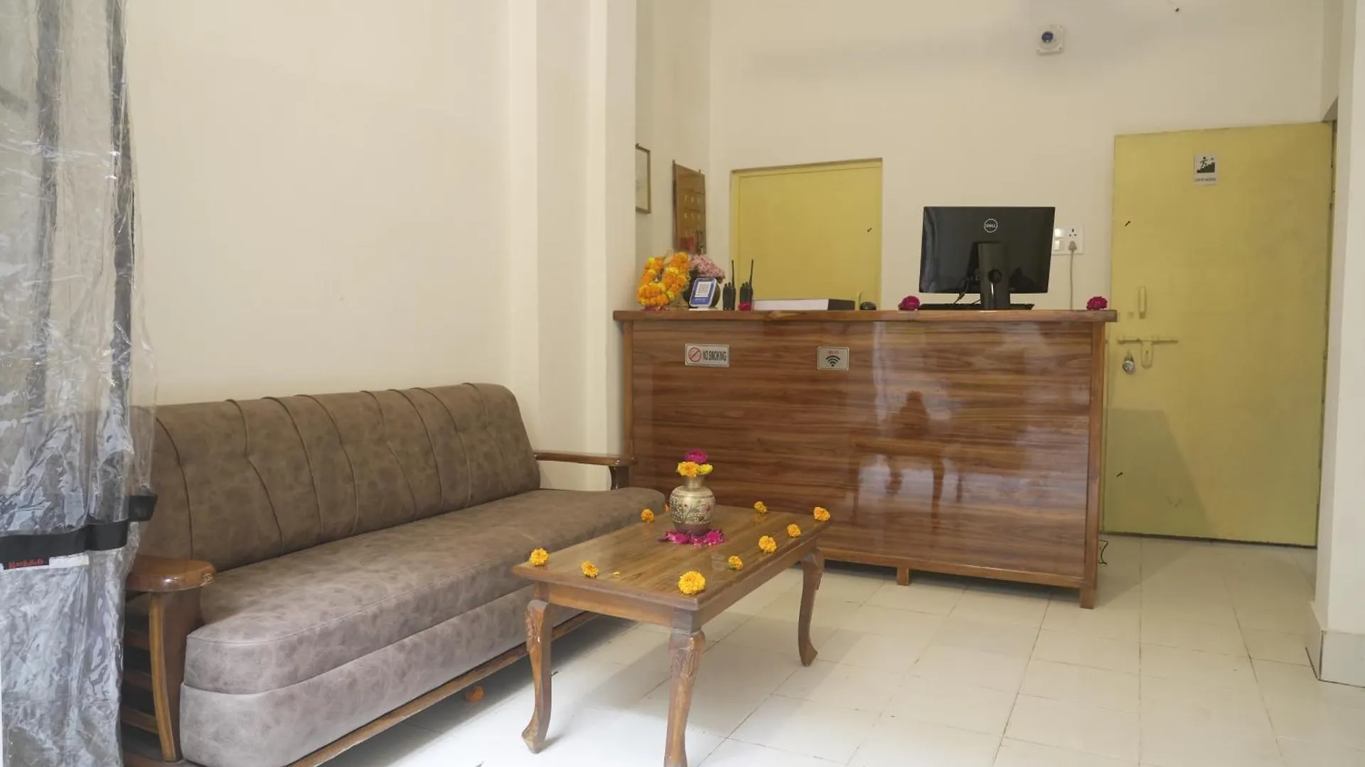 Varanasi Rest House Guest house