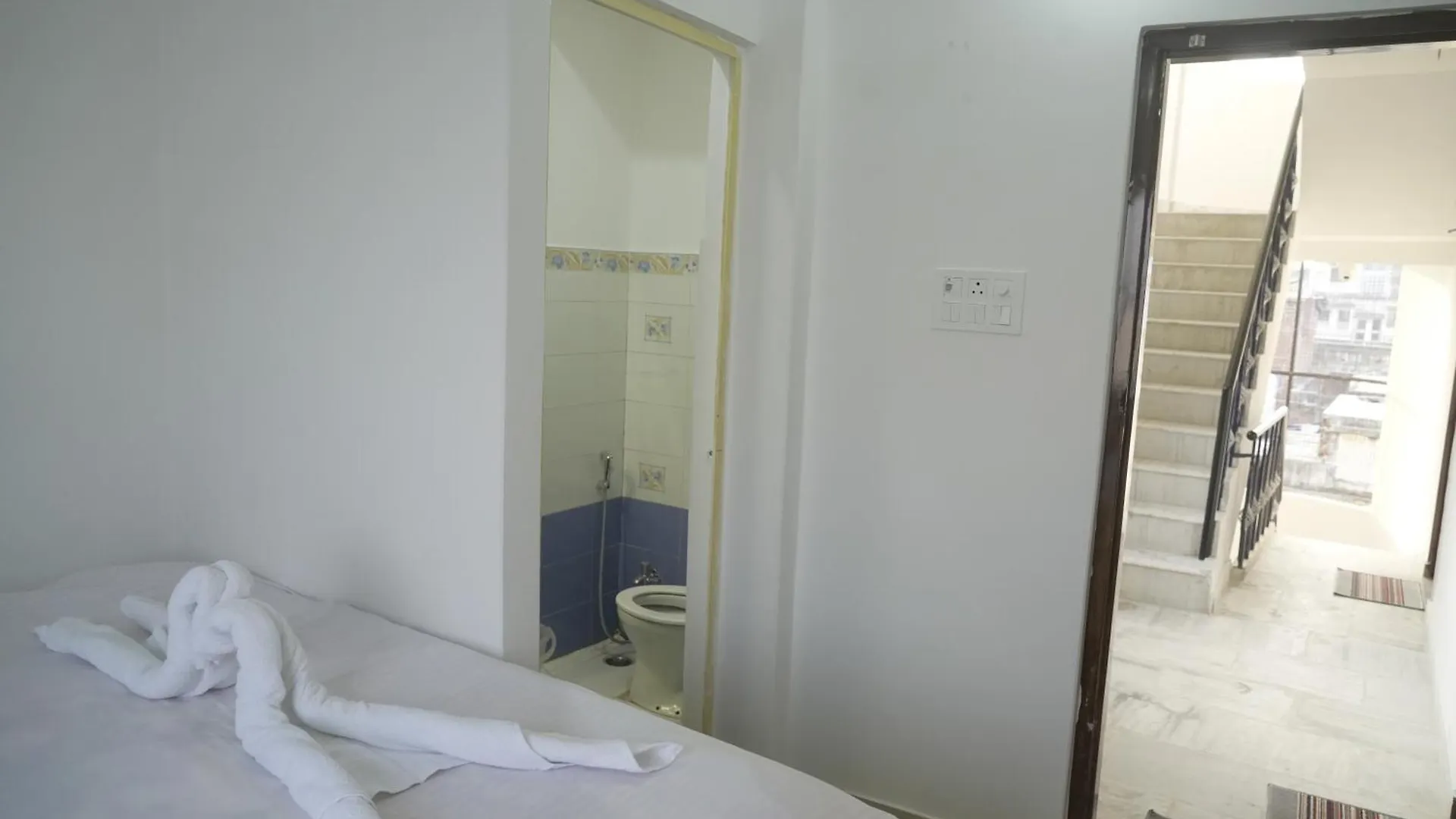 Varanasi Rest House Guest house