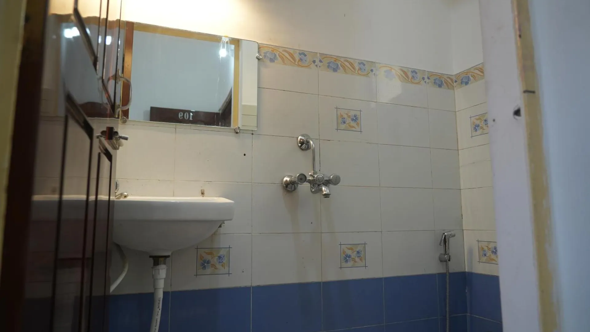 בית הארחה Varanasi Rest House